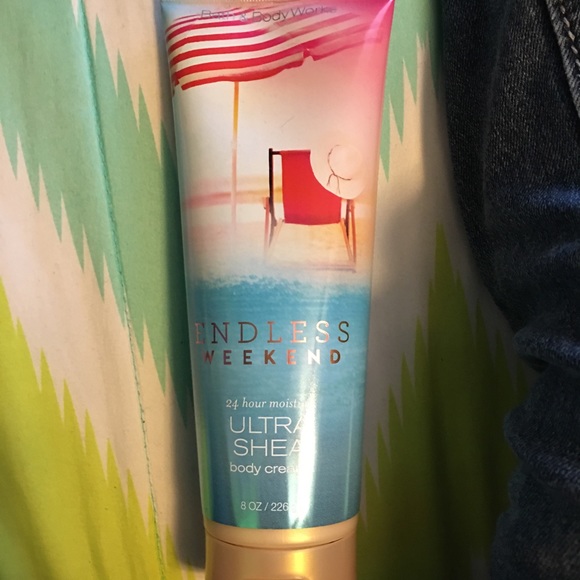 Hand/body lotion - Picture 1 of 2